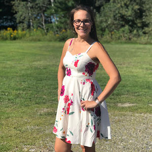 Meet your Posher, Kayla